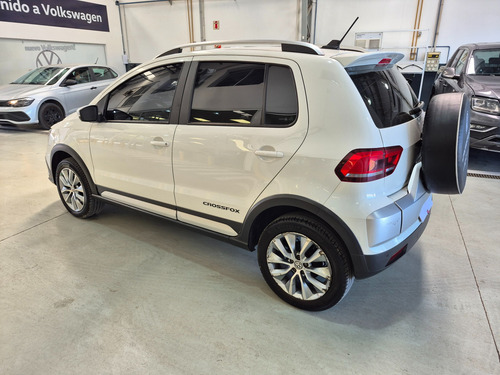 D_601350-MLA92020821875_092025-O Volkswagen Crossfox 1.6 Highline Ugarcia