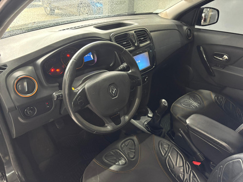 Renault Sandero Stepway 1.6 Privilege 105cv - Us