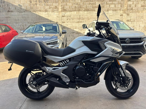 D_612028-MLA93136633454_092025-O Cfmoto 700 Mt 7.100 Km 2025 - Us