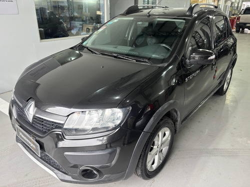 Renault Sandero Stepway 1.6 Privilege 105cv - Us