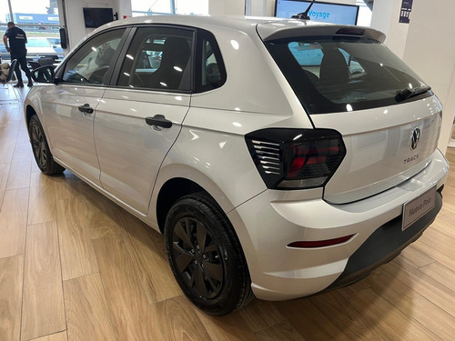D_623811-MLA89645300333_082025-O-1 Volkswagen Polo 1.6 Msi Track Semini