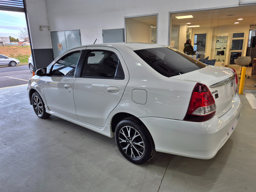 Toyota Etios 1.5 Sedan Xls My19 Ugarcia
