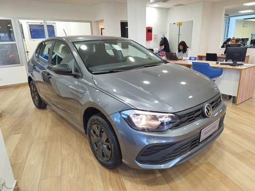 D_632963-MLA89082344930_082025-O-1 Volkswagen Polo 1.6 Msi Track Ugarcia