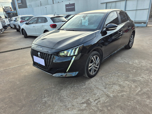 Peugeot 208 1.6 Feline Tiptronic Ugarcia