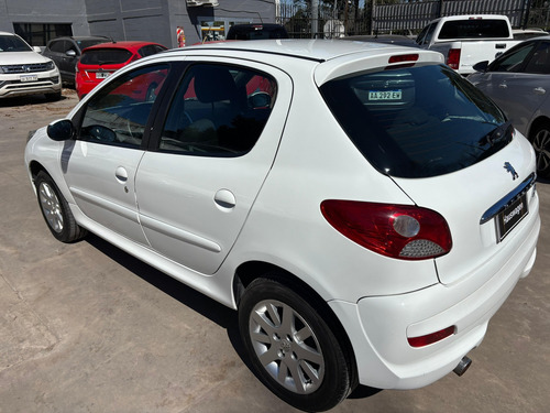 D_680312-MLA91547512690_092025-O Peugeot 207 1.4 Allure 75cv - Us