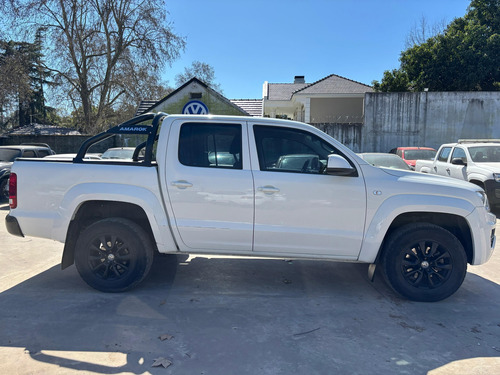 D_721390-MLA92085128474_092025-O Volkswagen Amarok 3.0 V6 Cd Comfortline - Us