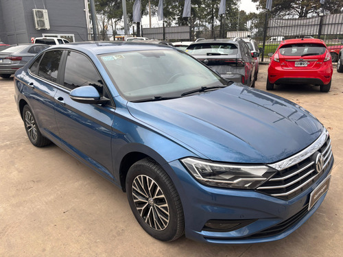 D_727709-MLA90934441235_082025-O-43 Volkswagen Vento 1.4 Comfortline 150cv At - Us