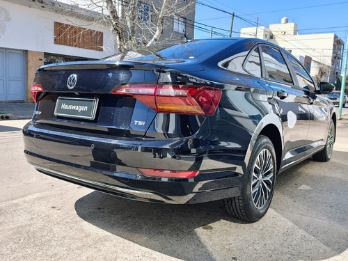 Volkswagen Vento 1.4 Comfortline 150cv At Unico Dueño Es