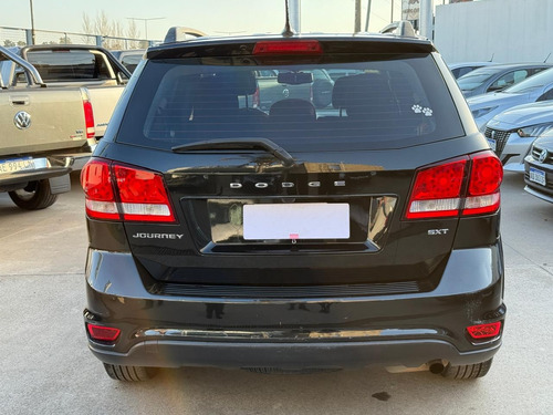 D_737100-MLA90131266985_082025-O-1 Dodge Journey 2.4 Sxt Atx Techo 3filas Semini Lucas