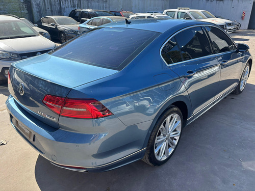 D_737125-MLA91920518062_092025-O Volkswagen Passat 2.0 Tsi R-line 220cv - Us