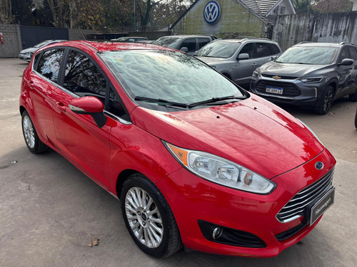 D_748154-MLA91208772029_082025-O-15 Ford Fiesta Kinetic 1.6 Titanium Powershift 120cv - Us