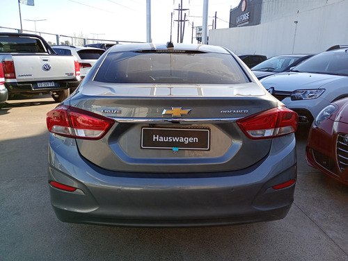 D_751508-MLA90817978432_082025-O-1 Chevrolet Cruze 1.4 Premier At Sedan-uslraiti