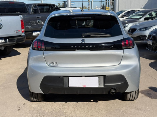 Peugeot 208 1.6 Feline Tiptronic Semini Lucas