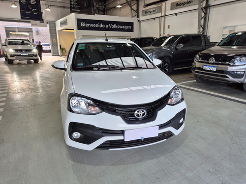 Toyota Etios 1.5 Sedan Xls My19 Ugarcia