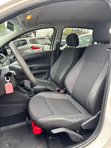 Volkswagen Gol Trend 1.6 Trendline 101cv - Us