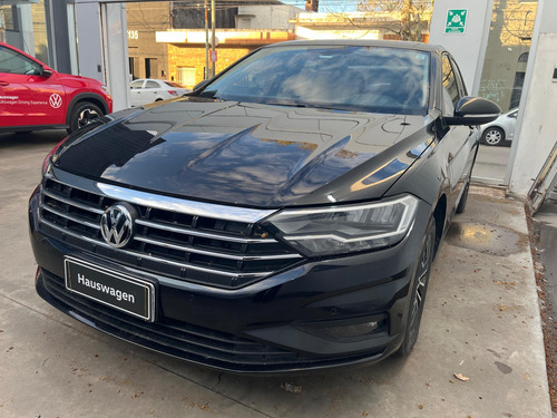 D_791037-MLA92575255409_092025-O Volkswagen Vento 1.4 Comfortline 150cv At Lk