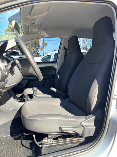 Volkswagen Up! 1.0 Take Up! Aa 75cv 5 P Anticipo - Us