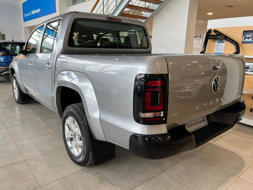 D_816948-MLA89568168483_082025-O-1 Volkswagen Amarok 3.0 Cd Tdi 258cv V6 Comfortline 4x4 At Ls