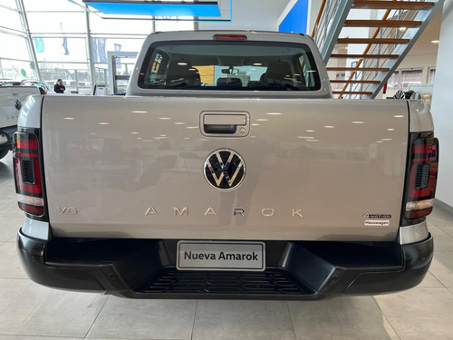 D_857455-MLA89203004188_082025-O-1 Volkswagen Amarok 3.0 Cd Tdi 258cv V6 Comfortline 4x4 At Ls