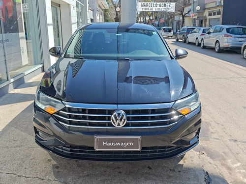 Volkswagen Vento 1.4 Comfortline 150cv At Unico Dueño Es