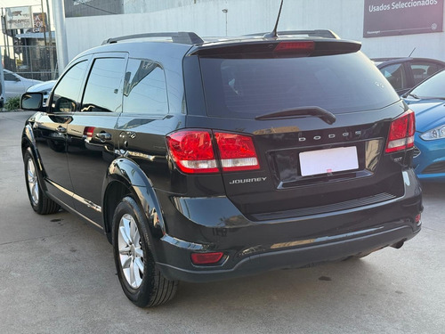 D_901611-MLA90131227065_082025-O-1 Dodge Journey 2.4 Sxt Atx Techo 3filas Semini Lucas