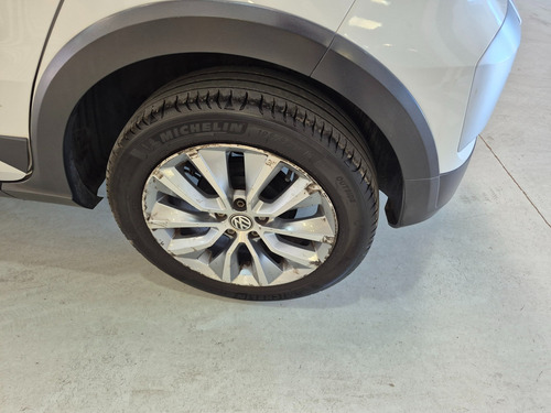 D_902587-MLA92020802235_092025-O Volkswagen Crossfox 1.6 Highline Ugarcia