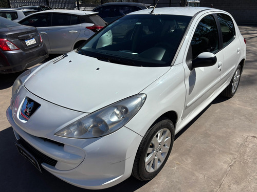 D_902835-MLA91548095088_092025-O Peugeot 207 1.4 Allure 75cv - Us