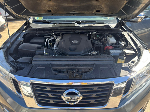 Nissan Frontier 2.3 Le Cd 4x4 At - Us