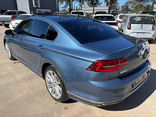 D_931294-MLA91920162780_092025-O Volkswagen Passat 2.0 Tsi R-line 220cv - Us