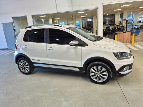 Volkswagen Crossfox 1.6 Highline Ugarcia