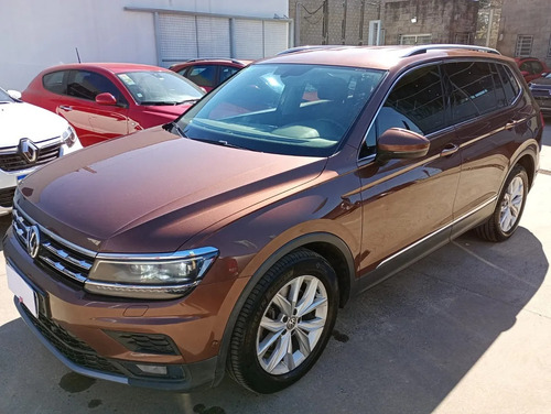 D_967822-MLA92405682797_092025-O Volkswagen Tiguan Allspace 2.0 Tsi Comfortline Dsg Ugarcia