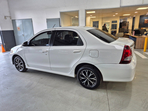 Toyota Etios 1.5 Sedan Xls My19 Ugarcia