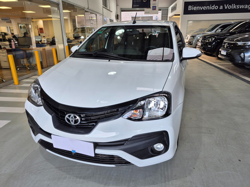 Toyota Etios 1.5 Sedan Xls My19 Ugarcia