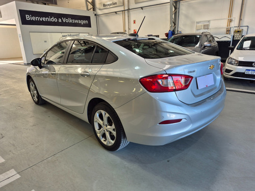 Chevrolet Cruze 1.8 Lt Mt Ugarcia