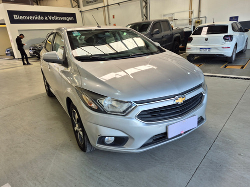 Chevrolet Onix 1.4 Ltz At 98cv Ugarcia
