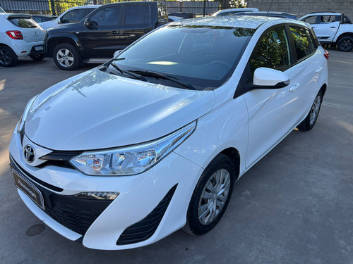 D_850874-MLA94689310428_102025-O Toyota Yaris 1.5 107cv Xs - Us