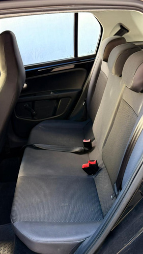 D_932906-MLA97921640078_112025-O Volkswagen Up! 1.0 High Up! 5 P Nd