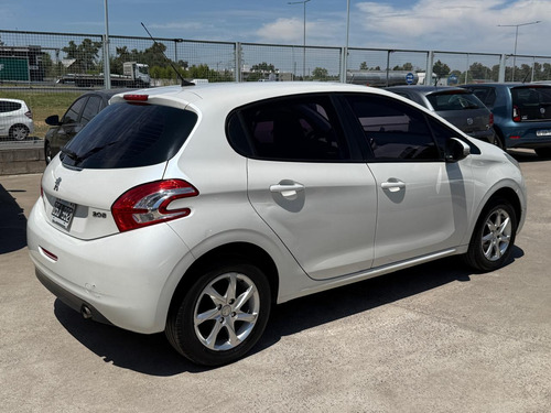 Peugeot 208 1.5 Allure Touchscreen Us 2015 Lucas Semini